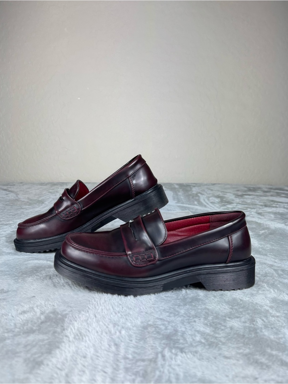 Electric Karma burgundy penny loafers sz 6.5
